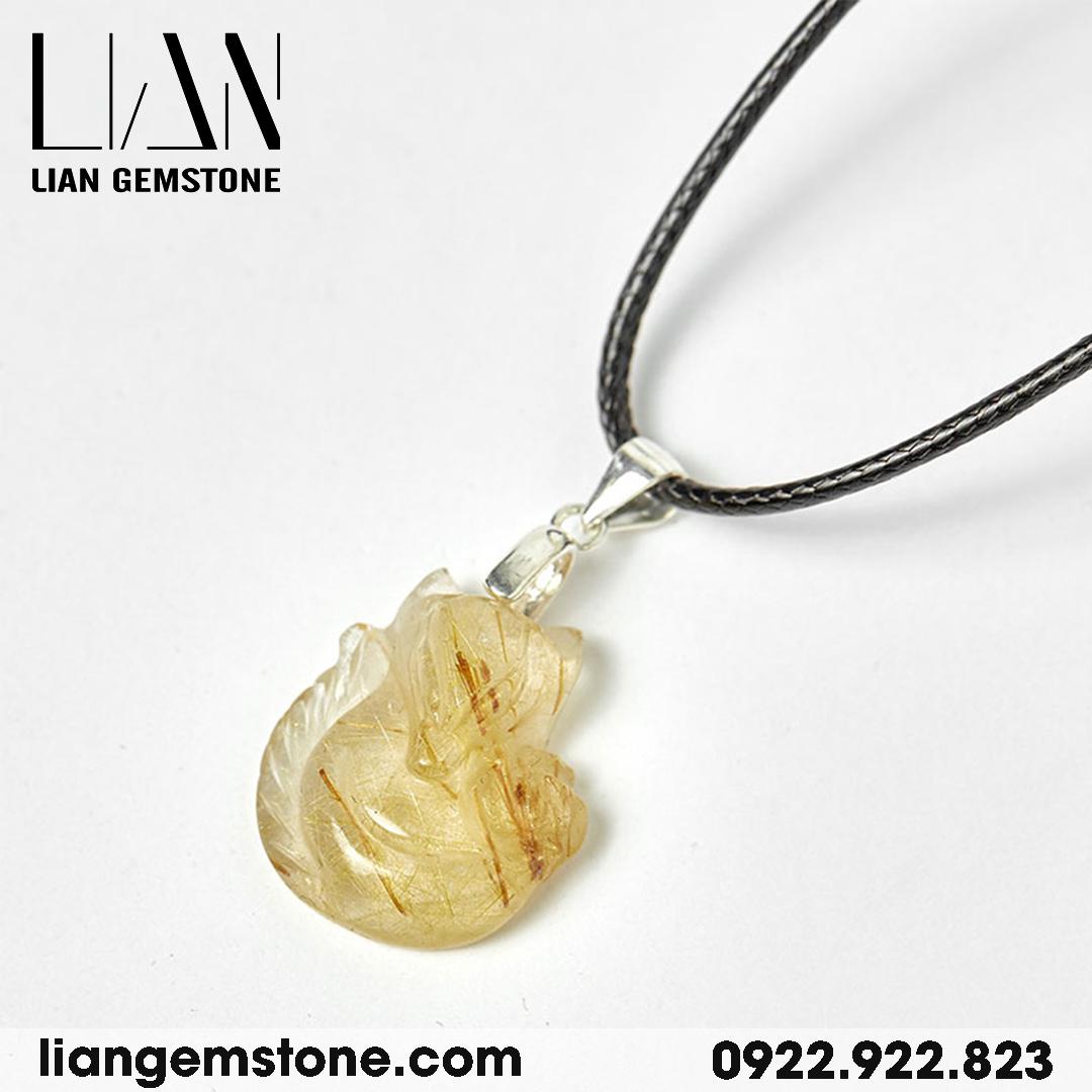 Lian gemstone là một loại đá quý tuyệt đẹp với màu sắc rực rỡ và ánh bóng lấp lánh. Hãy cùng khám phá hình ảnh của loại đá này để đắm chìm trong sự quyến rũ và huyền bí của Lian!